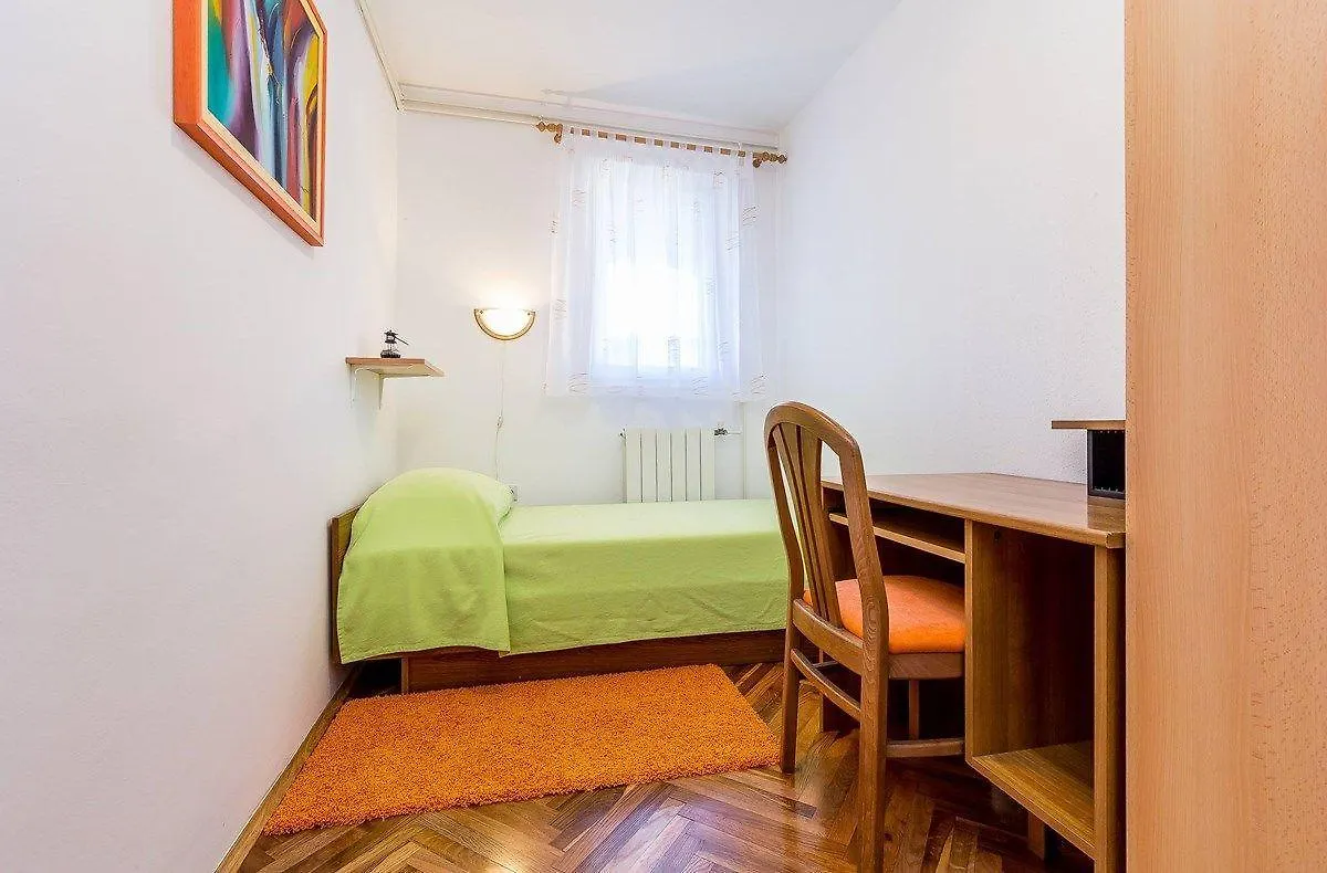 Apartments Aurora Pomer Croatia